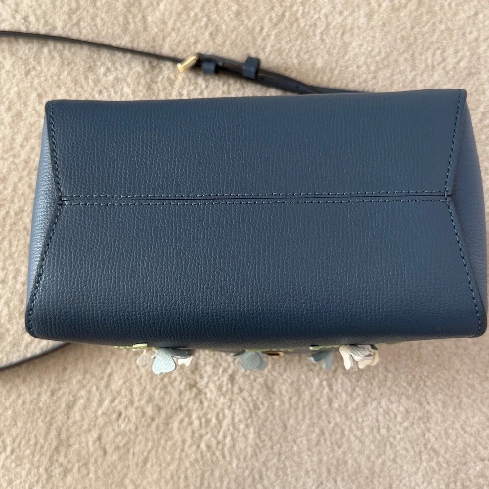 Kate Spade floral appliqué crossbody satchel - Picture 8 of 9